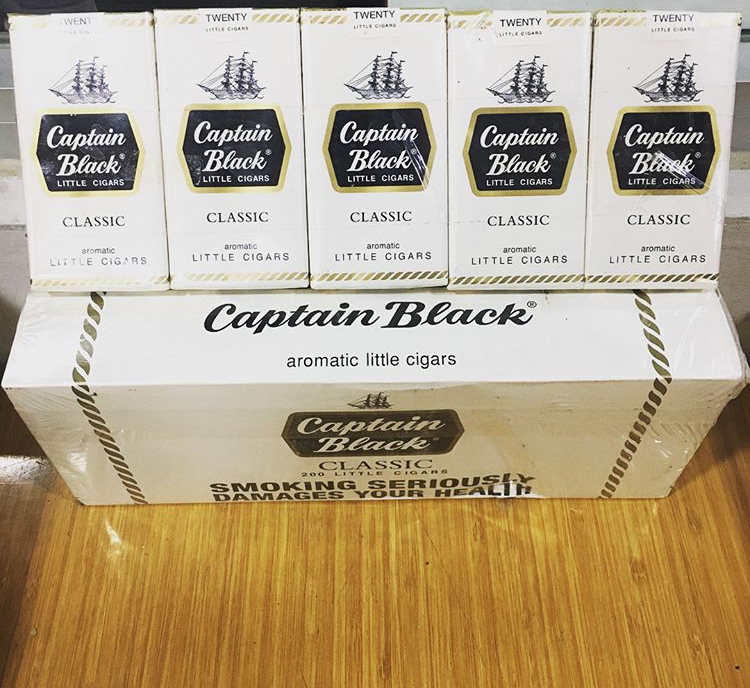 Captain Black Classic